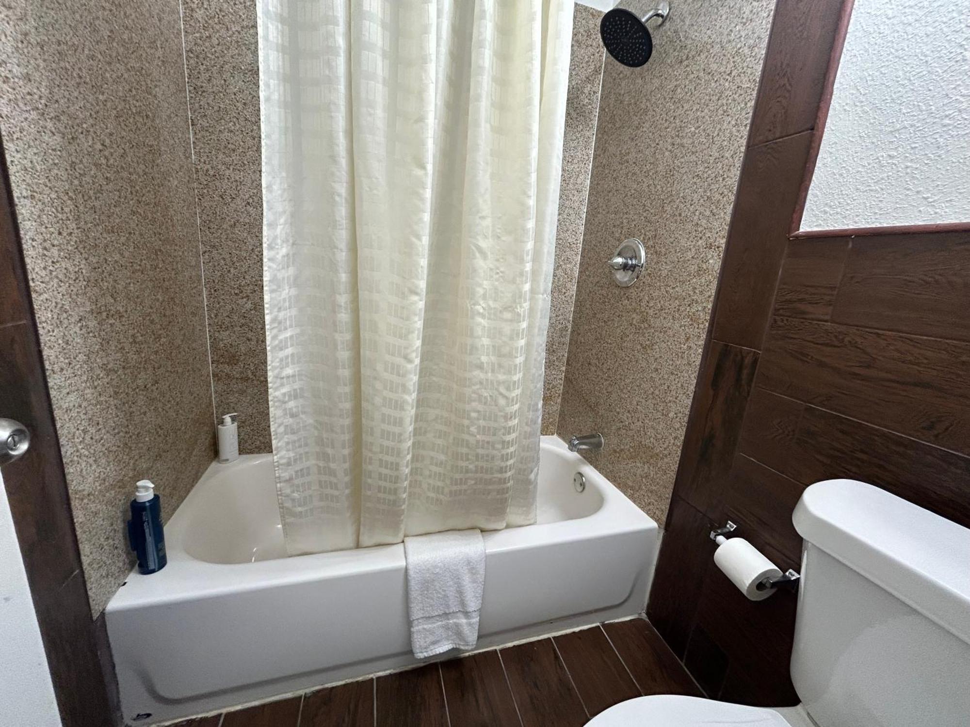 Quest Inn Weatherford Buitenkant foto